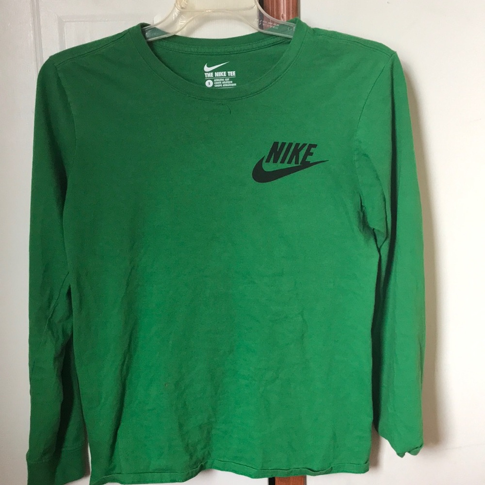 Nike long sleeve tee